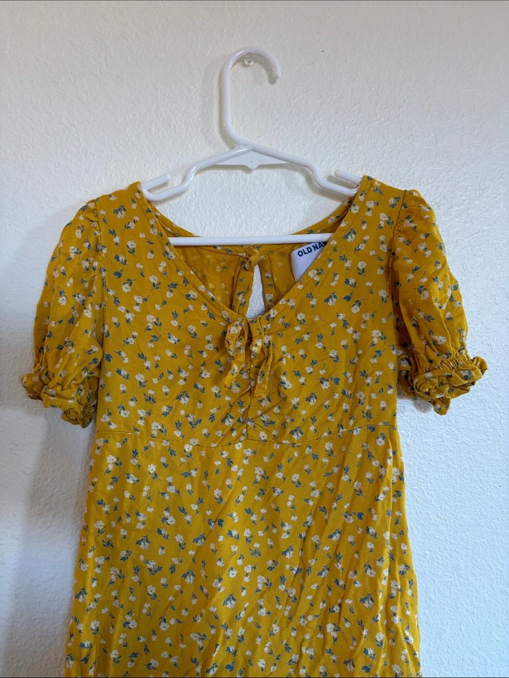 Old Navy lightweight mustard